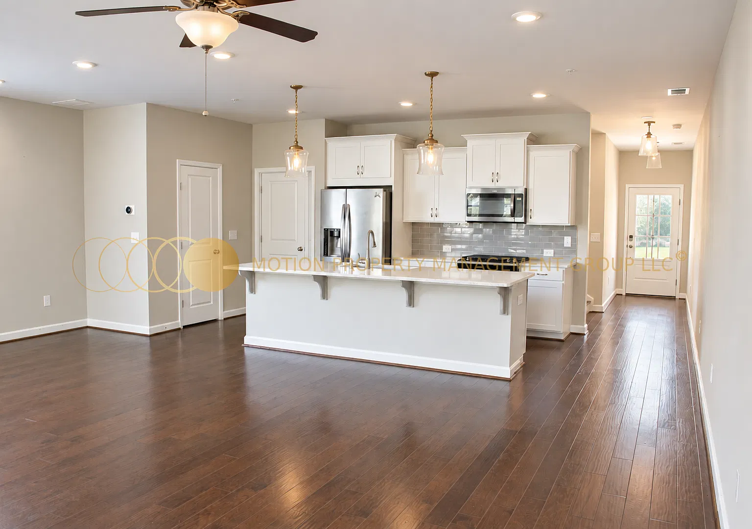 Move In Before The End Of The Month And Get November Free!! — Photo 3