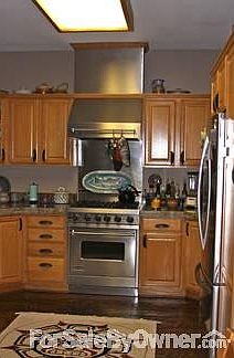 Viking Gas Stove
						:
						$10,000 unit!