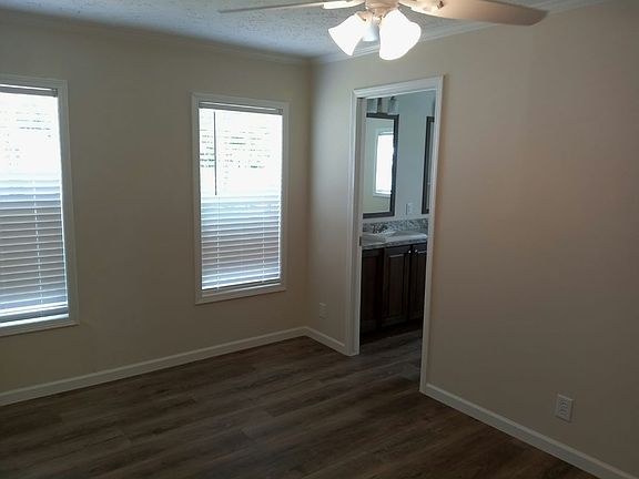 5th image of 10201 W Beaver St #6
