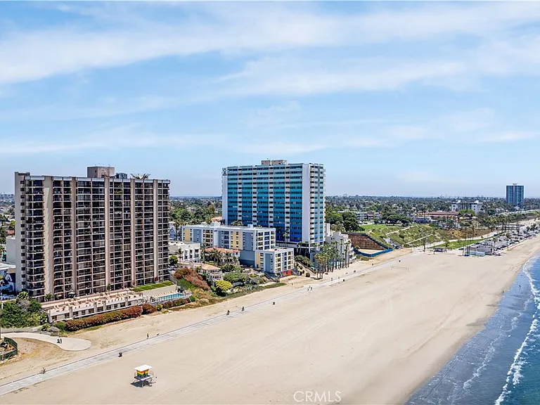 1750 E Ocean Blvd #201 — Photo 2