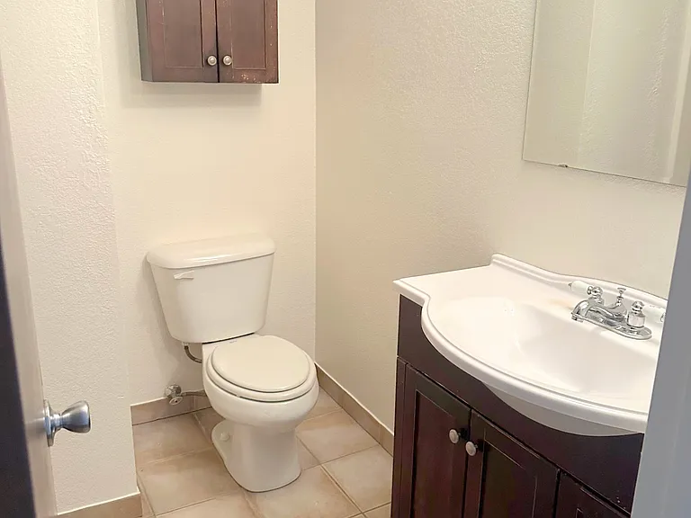 2100 Zermatt Dr — Photo 14