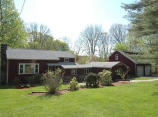 41 Pinesbridge Rd, Amawalk, NY 10501