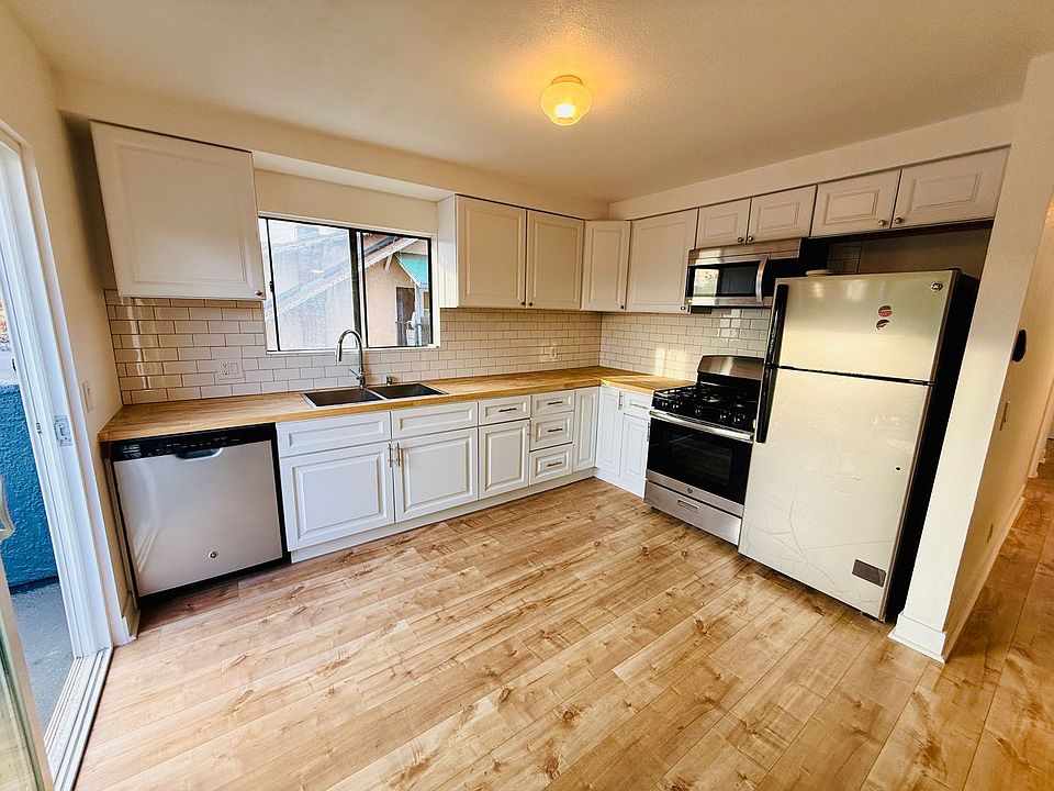 1st image of 149 E Avenue 42 APT C