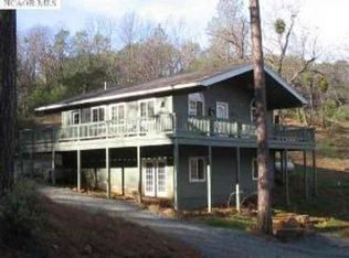 20490 Poker Flts, Penn Valley, CA 95946