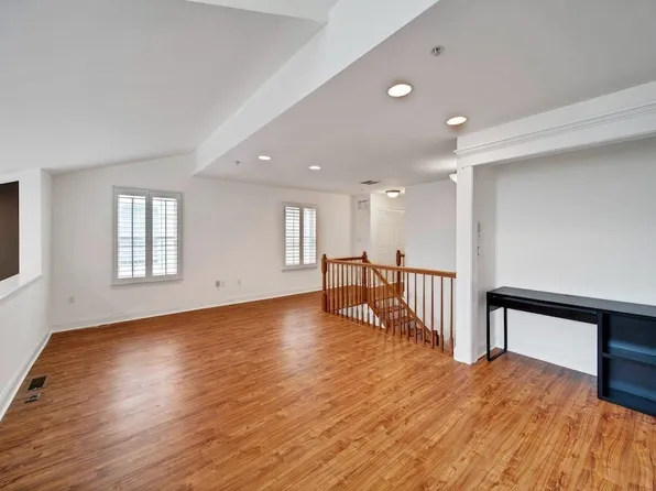 100 Abbie Court image 18 of 41