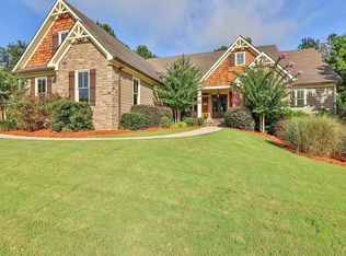 150 Nesmith Ct, Peachtree City, GA 30269