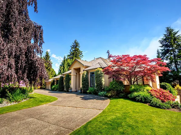 12166 57th Ave, Surrey, BC V3X 2S4