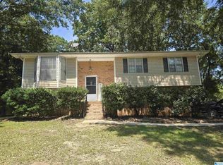 1728 Magnolia St, Gardendale, AL 35071