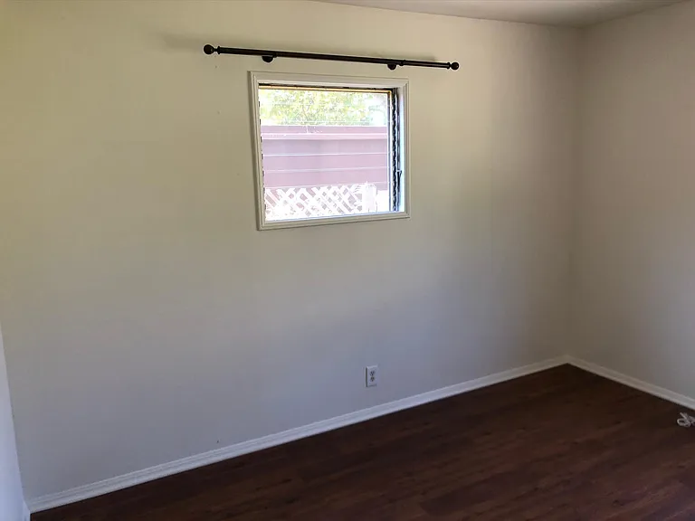 647 Brooks Ave — Photo 36