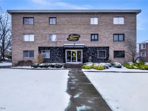 20312 Lorain Rd APT 313, Fairview Park, OH 44126