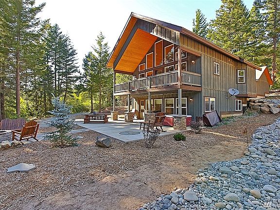 Landscaped and perfect for entertaining! 