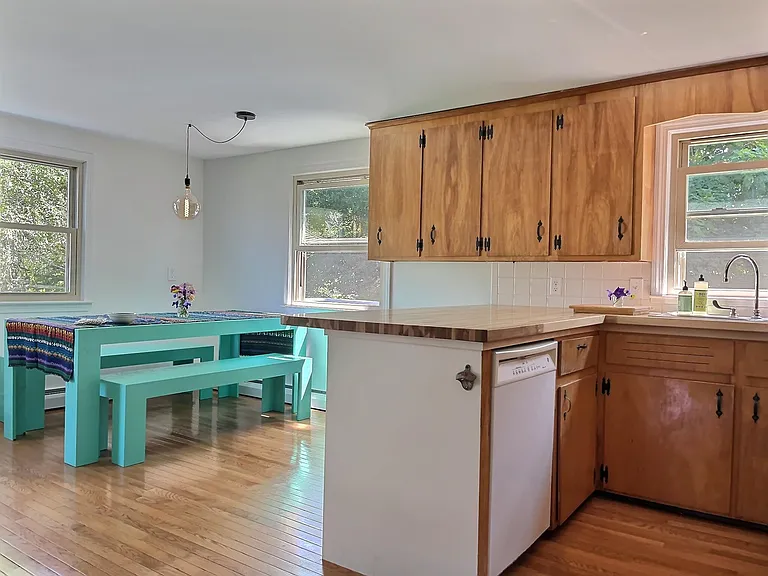 10 Pond View Rd — Photo 34