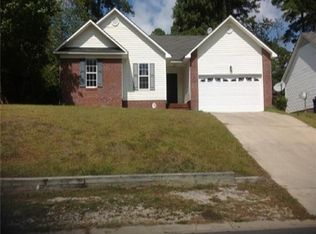 1825 Swann St, Fayetteville, NC 28303