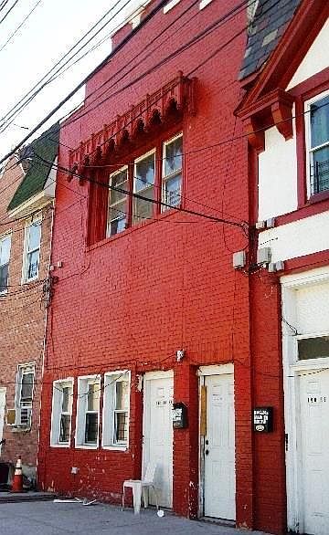 2nd image of 19040 99th Ave