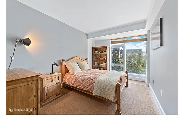 Sold by Douglas Elliman | media 14