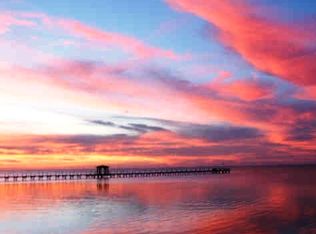 812 Rattlesnake Point Rd, Rockport, TX 78382