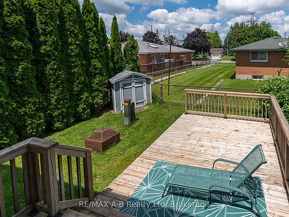 4th image of 108 Walsh Cres