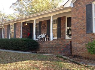 28 Winfield Dr, Newnan, GA 30263