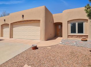 1351 Sara Way SE, Rio Rancho, NM 87124