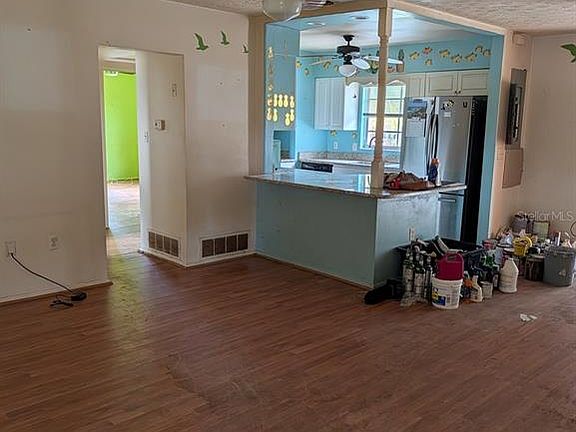 2nd image of 604 HAMLIN STREET