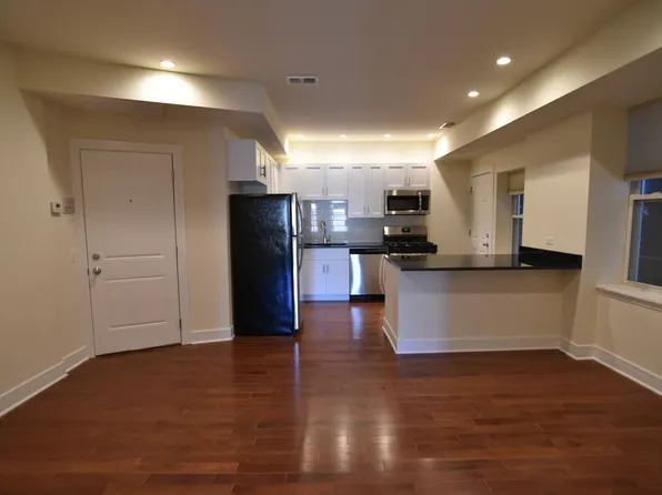 3230-3238 N. CLARK