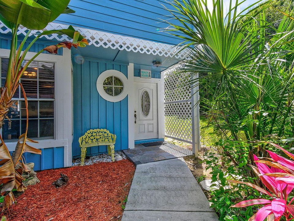 1st image of 121000 Ocean Dunes Cir