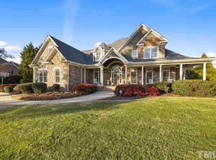 6008 Crescent Knoll Dr, Raleigh, NC 27614