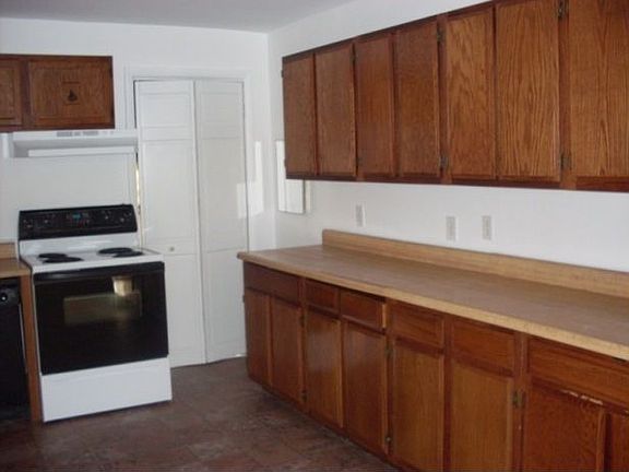 3rd image of 2721 N Nansemond Dr