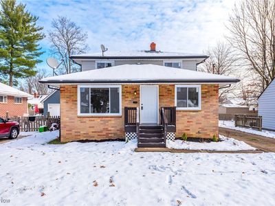 5943 Porter Rd, North Olmsted, OH, 44070