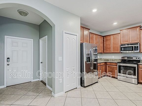 4th image of 6467 Sedgeford Dr