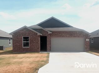 468 Bobbie St, Mabank, TX 75147