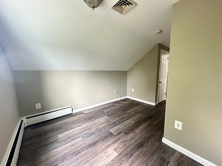 1301 N Gravel Pike #B — Photo 16