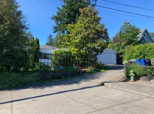 5145 S Wildwood Ln, Seattle, WA 98118