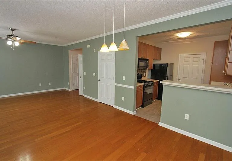3500 Sweetwater Rd #312 — Photo 12