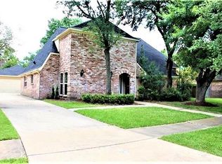 2015 Shadowbriar Dr, Houston, TX 77077