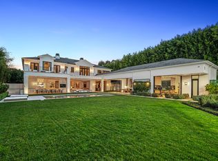 807 Cinthia St, Beverly Hills, CA 90210