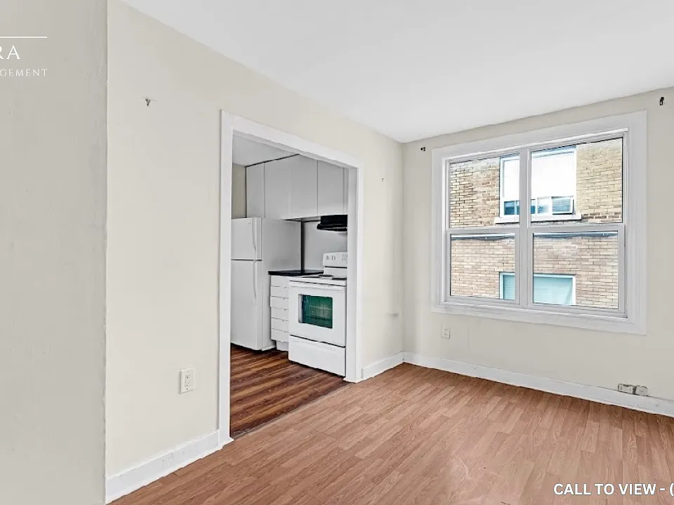 267 Saint Jacques St #3