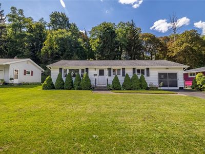 112 Oakridge Dr, Syracuse, NY, 13209