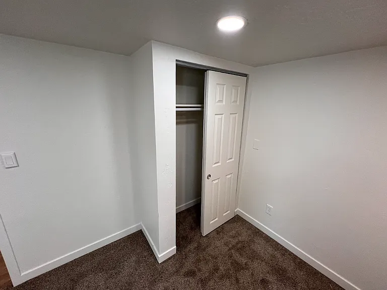 10200 S Crocus St — Photo 37