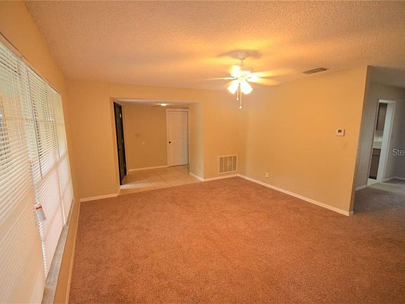 4th image of 26 Turnstone Dr