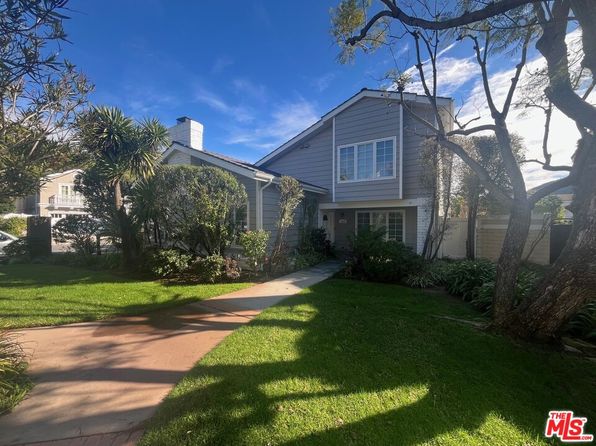 1419 Avenida De Cortez