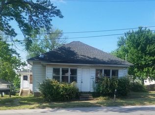 206 E Main St, Francisco, IN 47649