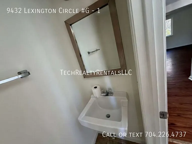 9432 Lexington Cir #G-1 — Photo 14