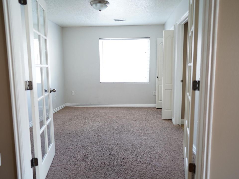 1st image of 1225 W Dallin Dr APT Q304