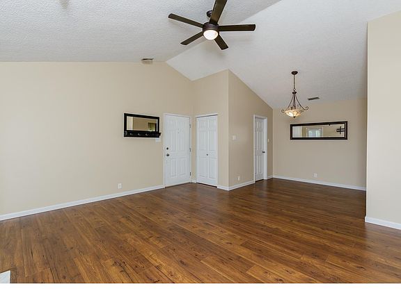 4th image of 1445 Whispering Creek Dr APT L