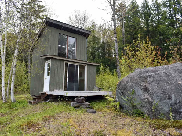 130 Newton Road, Lowell, VT 05847