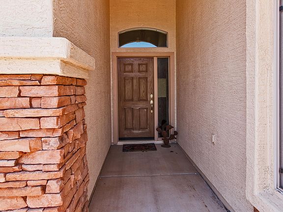 4th image of 39834 S Hollywood Way