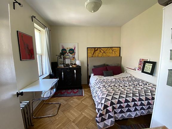 5th image of 244 15th St #4/7