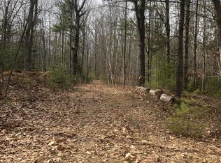 33 Newtown Rd, Biddeford, ME 04005