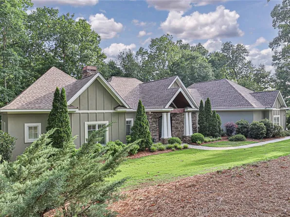 1692 Fairway Dr, Auburn, AL 36830